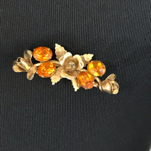 Vintage Floral Brooch - Picture 2 of 8